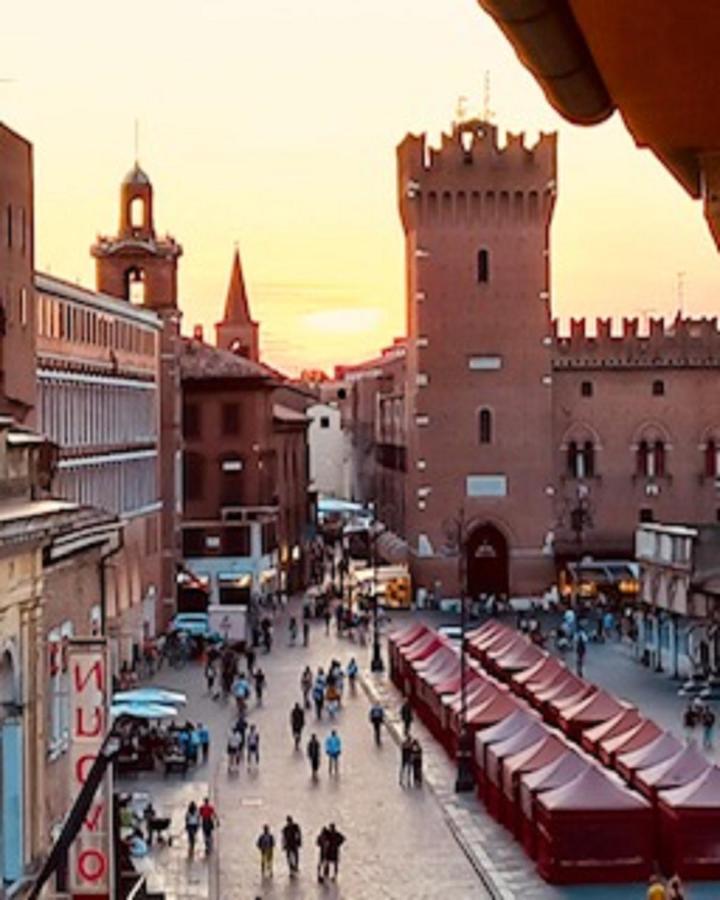 Maison Contrari * Ferrara