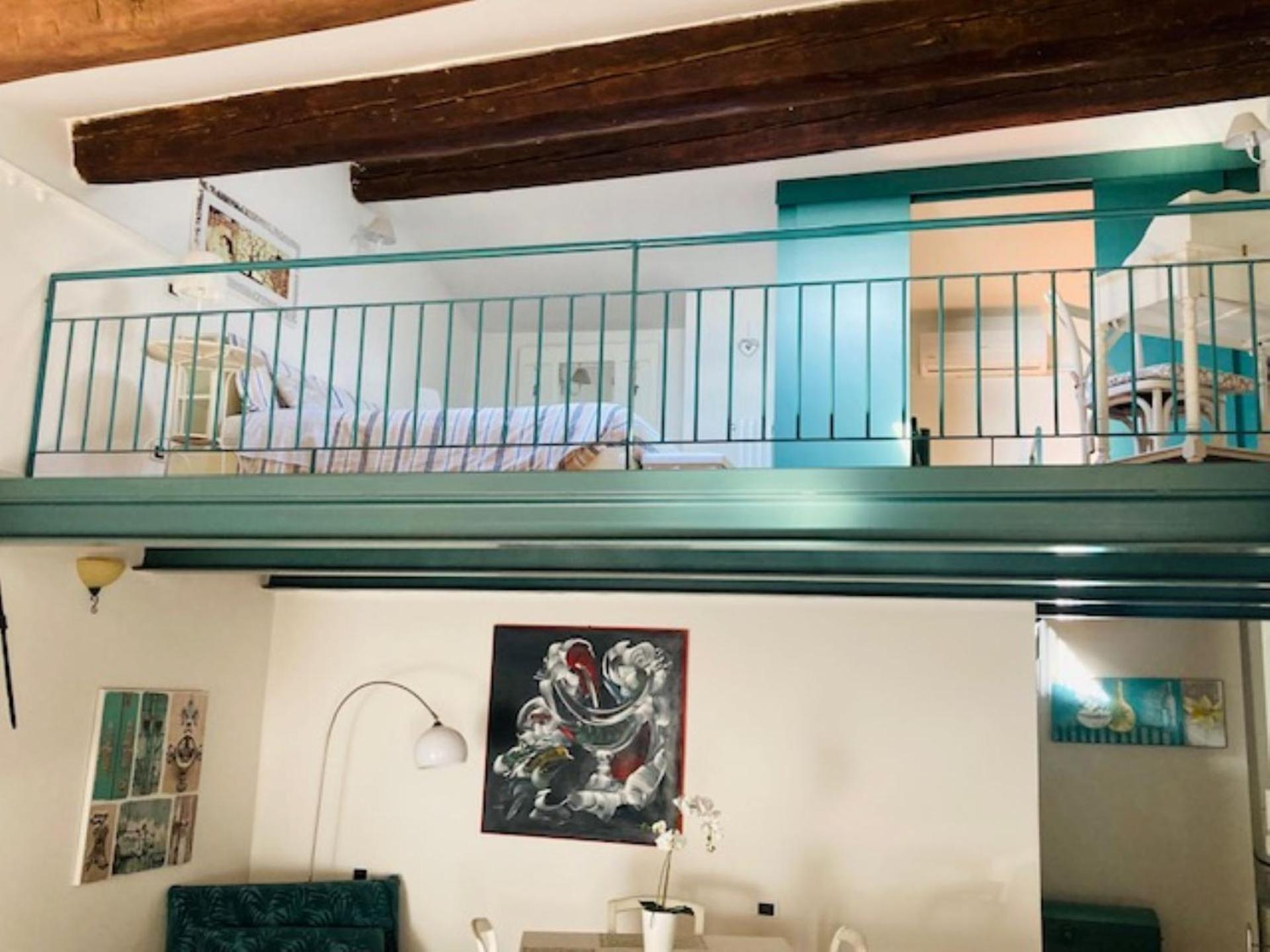 Maison Contrari Apartment *